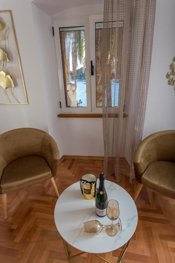 Deluxe Dreamy Room In The Center Of Hvar With Sea View Hvar Town Extérieur photo