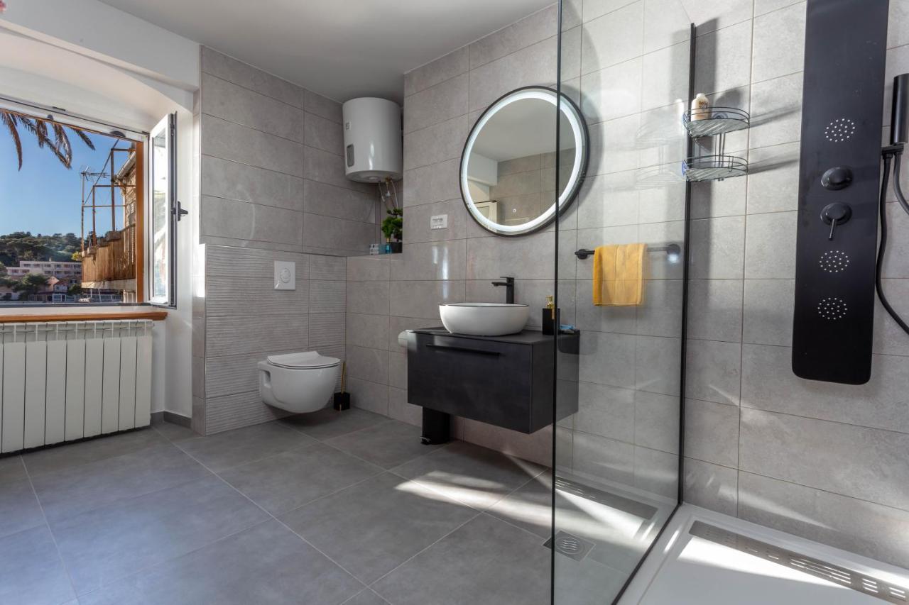 Deluxe Dreamy Room In The Center Of Hvar With Sea View Hvar Town Extérieur photo