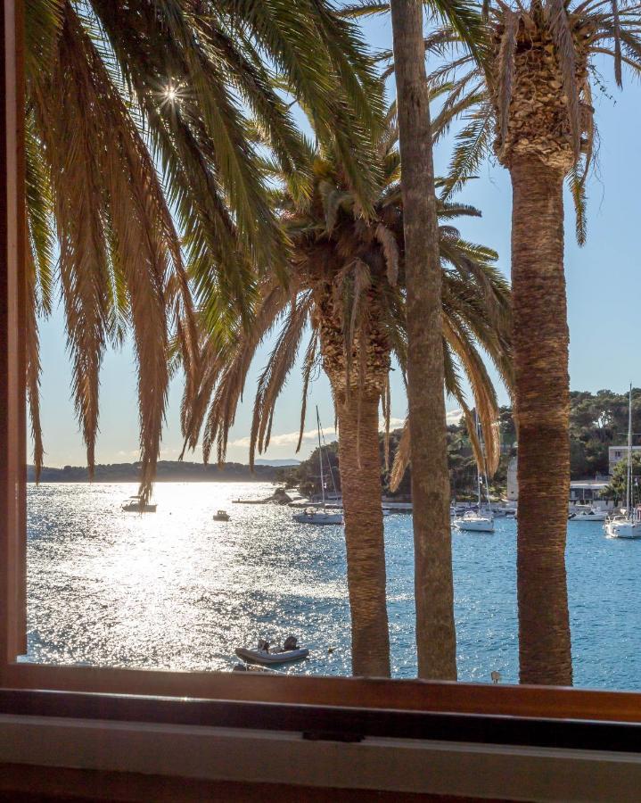 Deluxe Dreamy Room In The Center Of Hvar With Sea View Hvar Town Extérieur photo